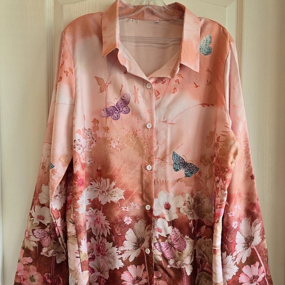 Women's Pink Floral Button-Down Shirt - Light Pink Butterfly Print